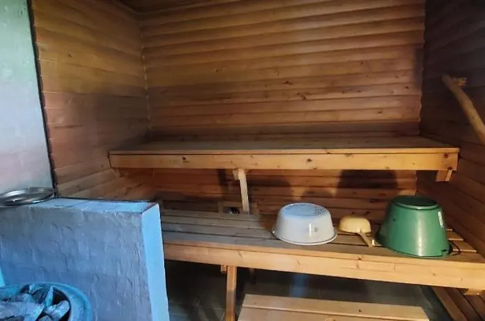 Pikkumirri, Pikkumoekki Γιόενσου